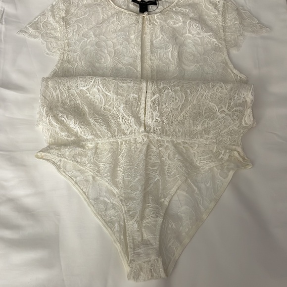 Kiki De Montparnasse coquette lace keyhole bodysuit M - Picture 15 of 16